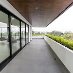 Escalon Apartment